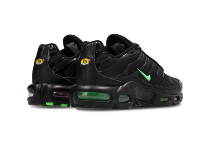 Nike Air Max Plus TN Black Green Strike Men's