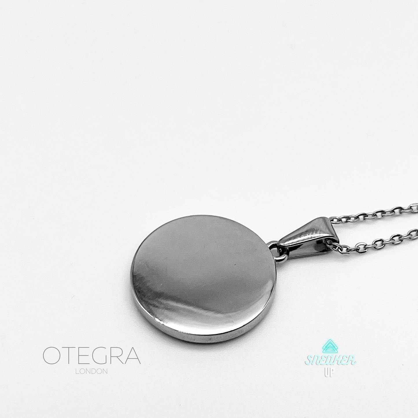 OTEGRA London Silver Compass Pendant Necklace