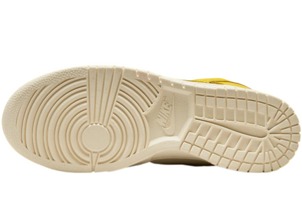 Nike Dunk Low Banana LX Women's